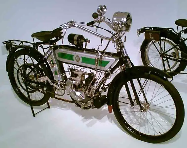 758px-NSU_1913.jpg
