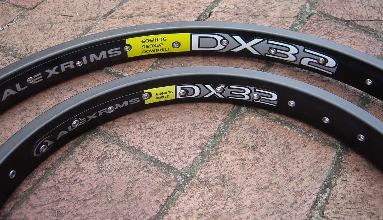 rims_rear_26_dx32.jpg