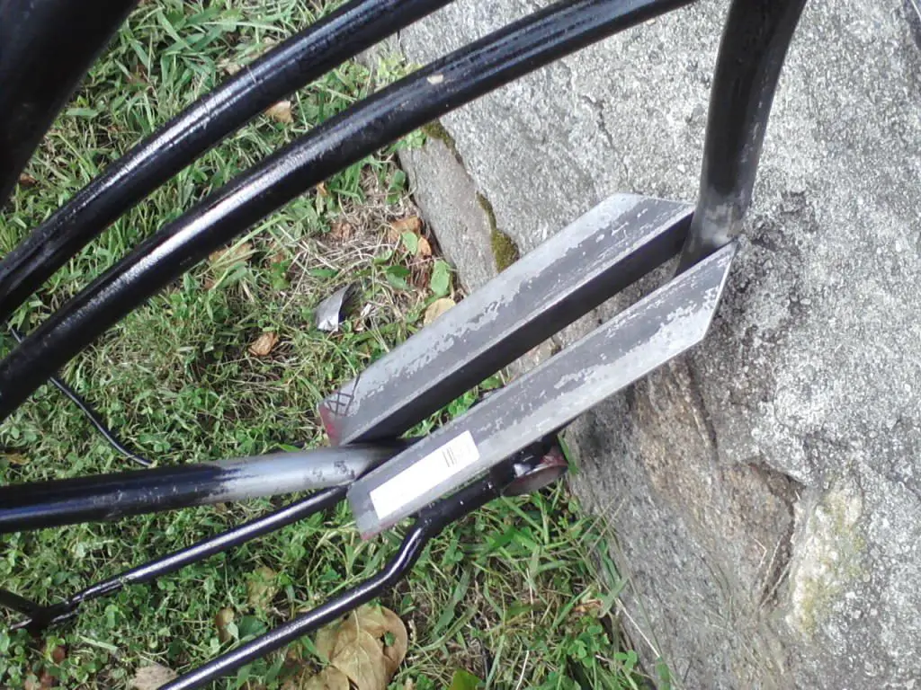 motormount1_zps24119f1a.jpg