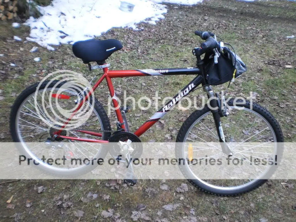 PB270306bike.jpg