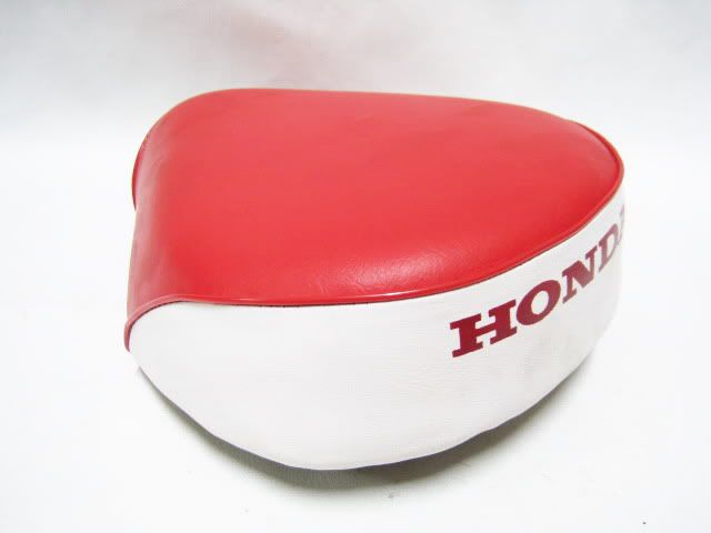 C50SoloSeatRedWhiteCustom-1.jpg