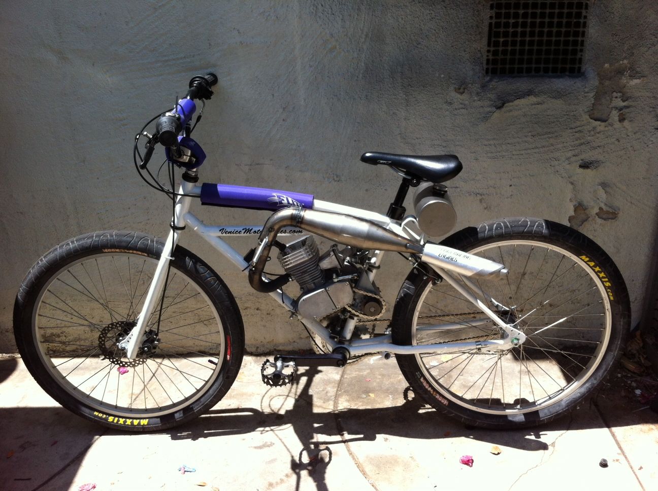 vmbracebike2.jpg