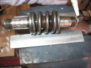 clutchspringtightening008.jpg