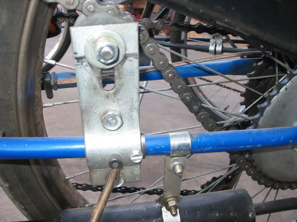 bikeparts012.jpg