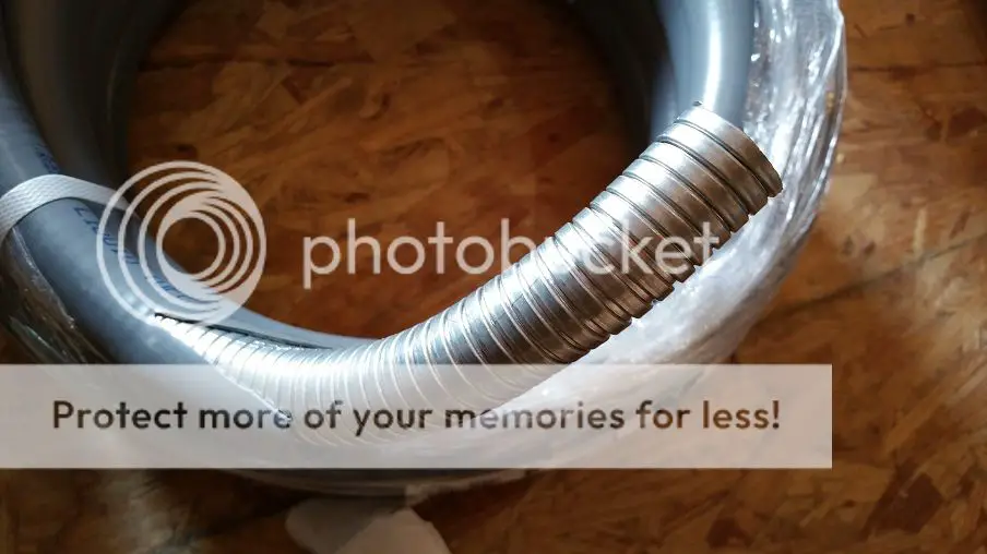 Flexable%20conduit-1_zpsebfjhtr6.jpg