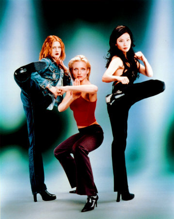 charlies-angels-photograph-c12149980.jpeg