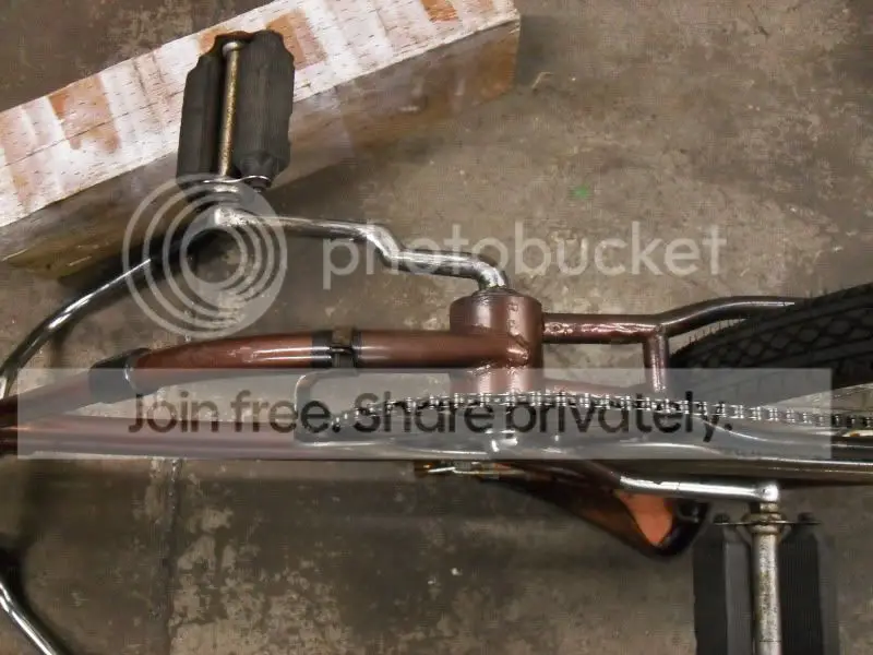 MB12606.jpg