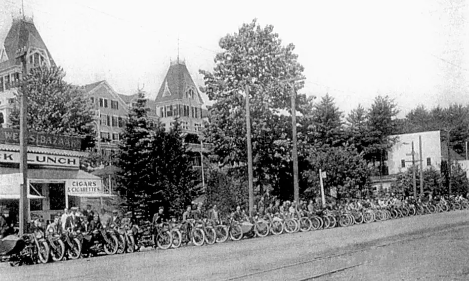 1917bikeweekphoto.jpg