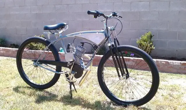 th1280869528_bikewithseat.jpg