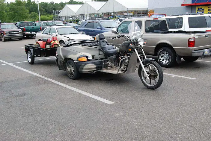 MotorcycleCar.jpg