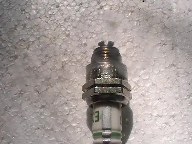 e3plugsplit.jpg