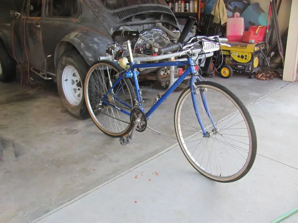 Motorbikepaintedmotor002.jpg