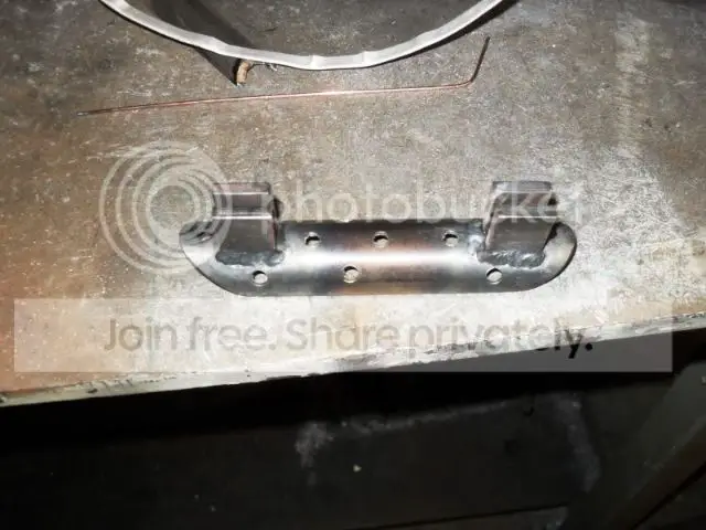 MB12609.jpg