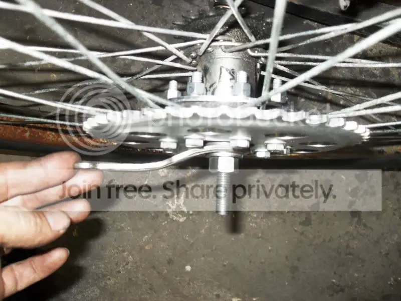 MB12596.jpg