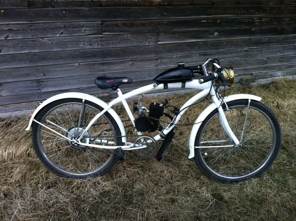 WhiteBike.jpg
