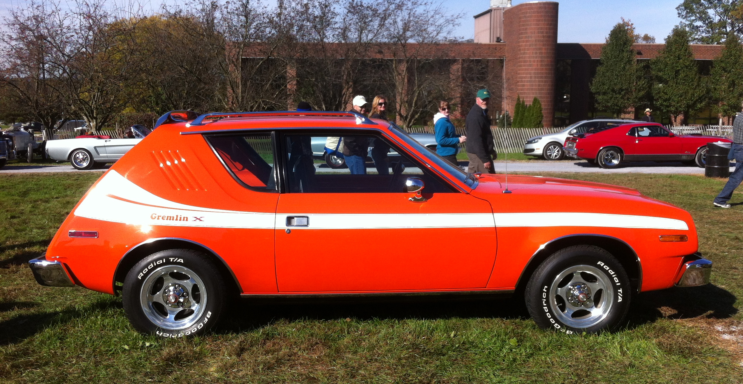 1977_AMC_Gremlin_X_-_Hershey_2012_d.jpg