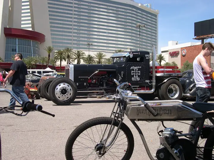 TruckRod.jpg