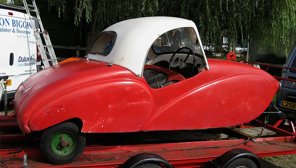 1024px-1954_Allard_Clipper.jpg